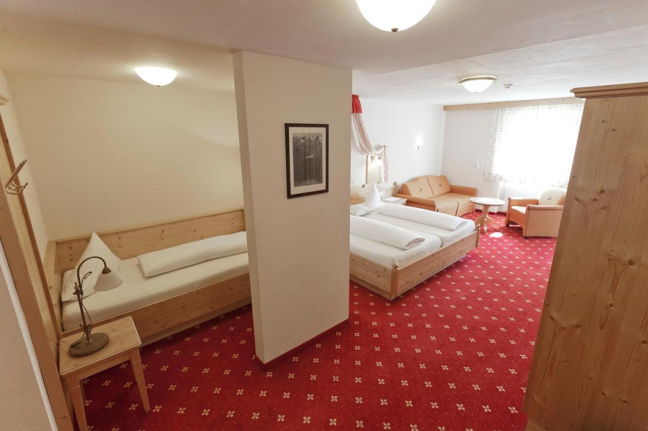 Hotel Garni Rifflsee Sankt Leonhard im Pitztal Exteriér fotografie